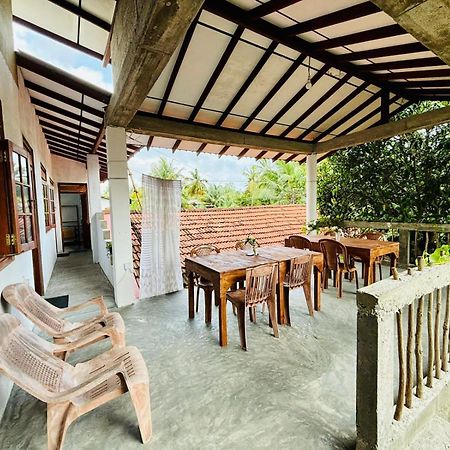 Sanithu Homestay And Villa Galle Kültér fotó